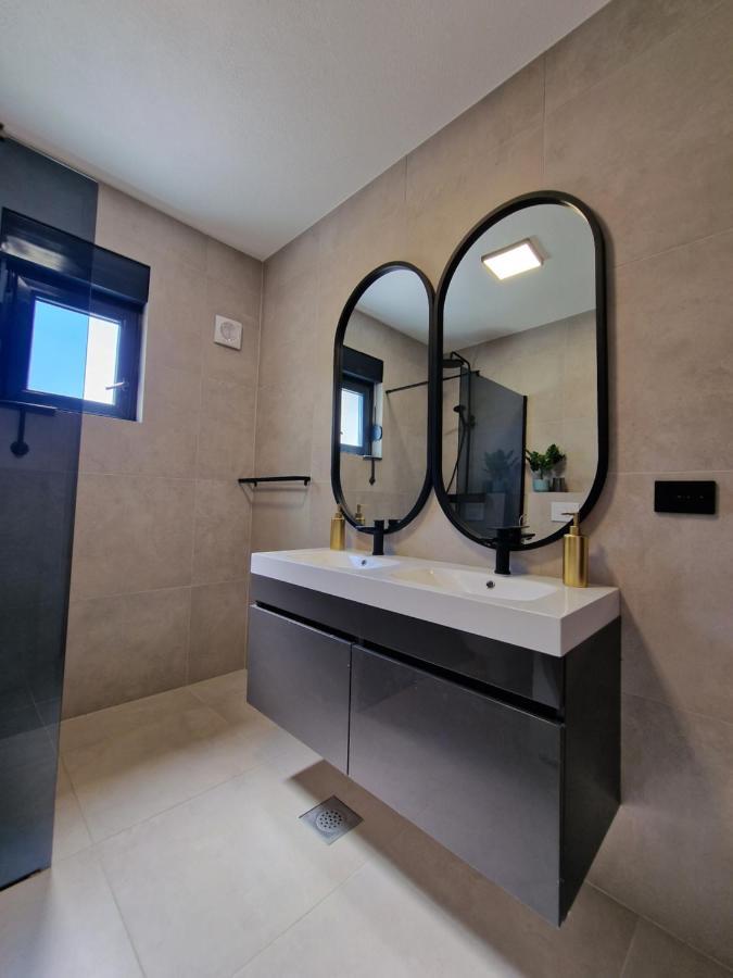 Big Panorama Villa, For 21 Person In Omis Čelina Exterior photo